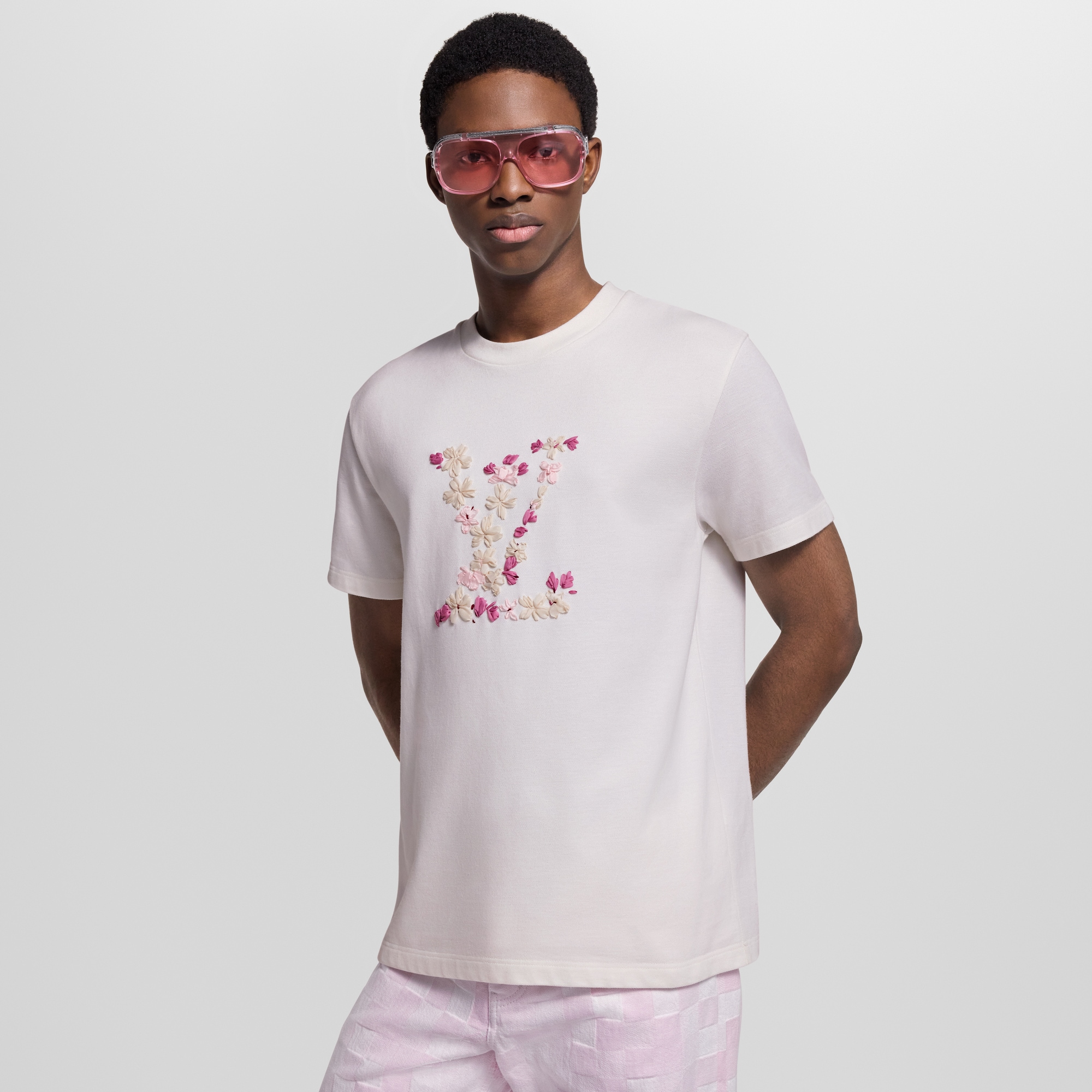 Embroidered T-Shirt - Ready to Wear | LOUIS VUITTON